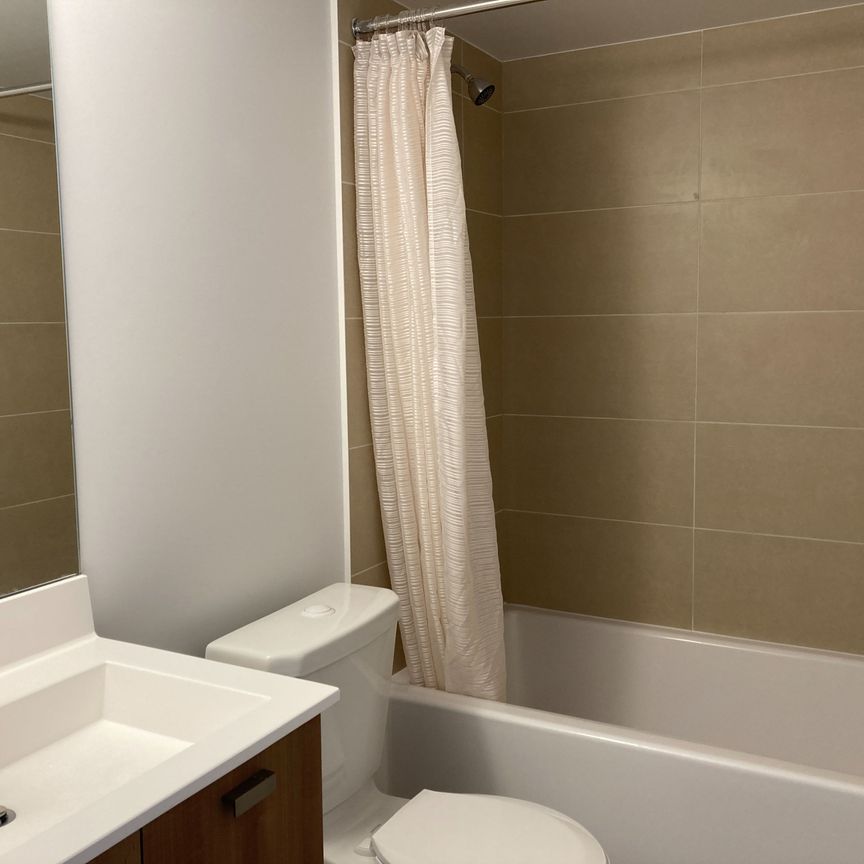 For Lease - 275 Village Green Square Unit# 2017, Toronto, Ontario - Photo 1