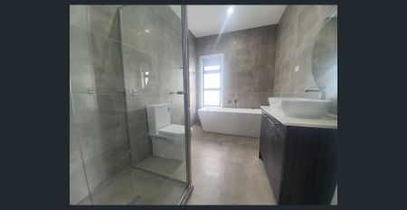 Low Maintenance & No Carpet! - Photo 4