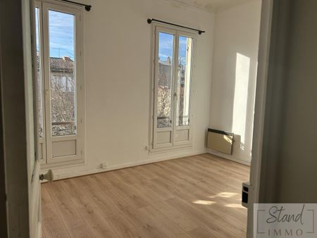 Location Appartement 2 pièces 39m² MARSEILLE 5ème - Photo 2