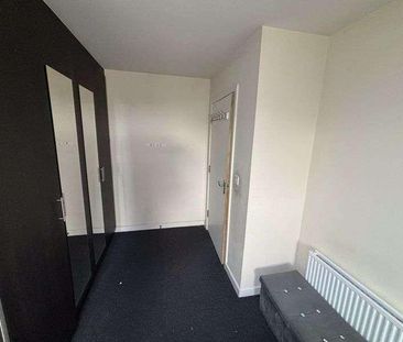 Salisbury Road, Southall, Middlesex, UB2 - Photo 2