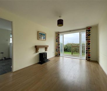 2 bedroom bungalow to rent - Photo 1