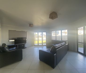 A Beauty in Bream Bay - Photo 2