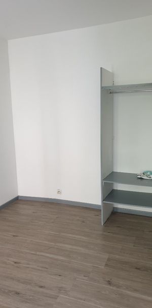 Location Appartement 1 pièce 14m² LILLE 59800 - Photo 1
