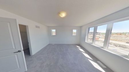 For Lease - 133 Blue Forest Crescent, Barrie, Ontario - Photo 4