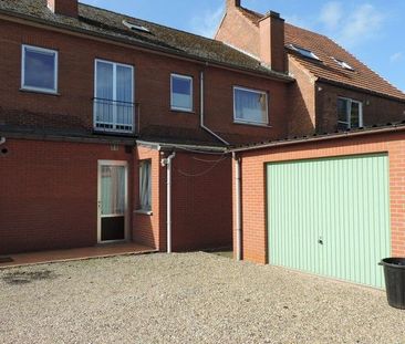 Gelijkvloers appartement met garage - Foto 6