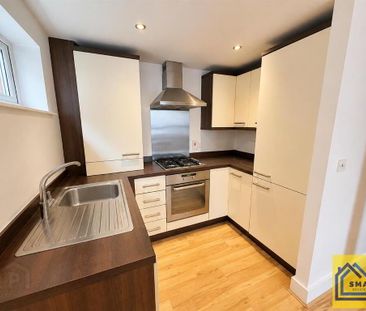 Apt 5 Strand Central, 27 Hillfoot Street, Belfast, BT4 1JL - Photo 5