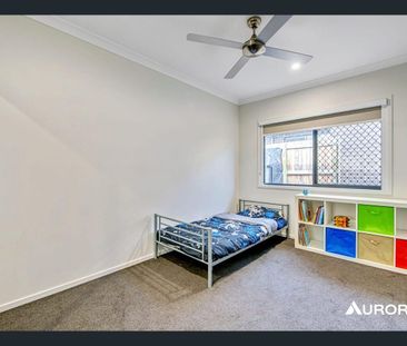 Stylish and Spacious Family Living in Spring Mountain - Photo 2