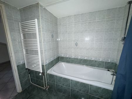 Location Appartement 2 pièces 36m² HOMECOURT 54310 - Photo 4