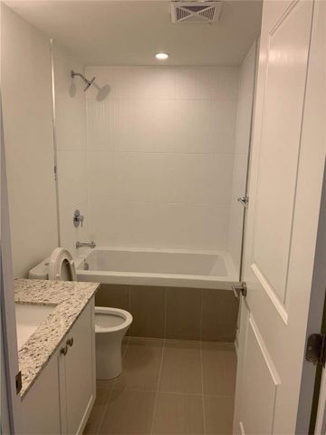 For Lease - 9618 Yonge Street Unit# 508, Richmond Hill, Ontario - Photo 3