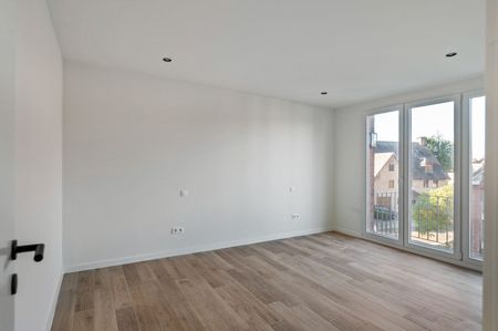 Modern en lichtrijk appartement op toplocatie in Brasschaat - Foto 5