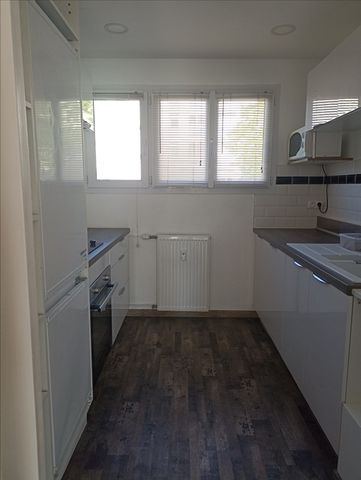 4 pièces - 64,61 m² - 1er étage - Colocation autorisée - Photo 5