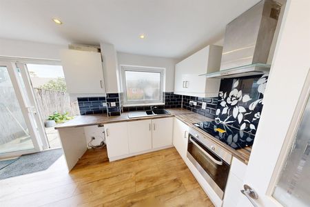 Chichester Close, Top Valley, Nottingham - Photo 4