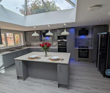 1 bedroom in a house share to rent - Photo 5