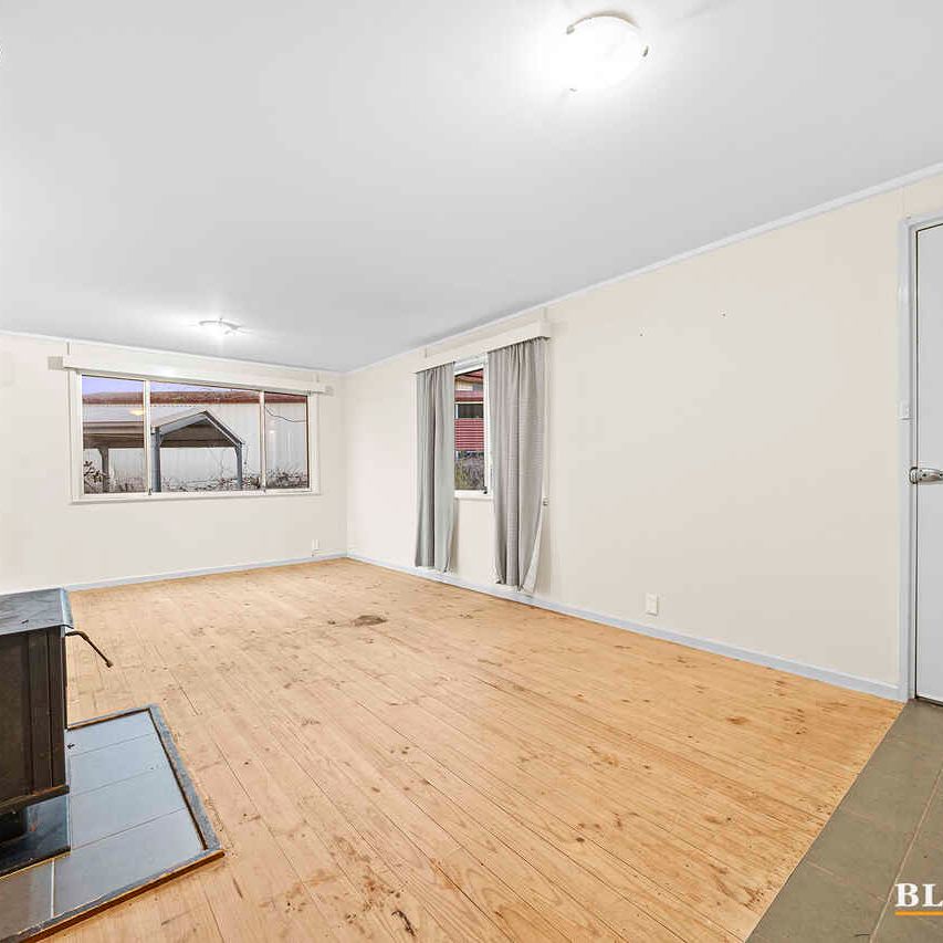 LARGE BLOCK - Photo 1