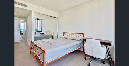 Modern furnished 2-bedroom at ERA - Photo 3