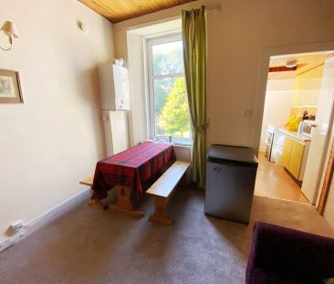 17A Elmfield Avenue, Aberdeen, AB24 3NU - Photo 2