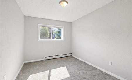 202 – 218 Bayview Avenue - Photo 4
