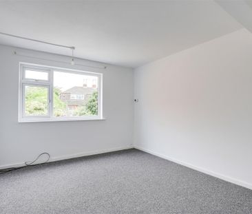 2 Bed Flat For Rent - Photo 3