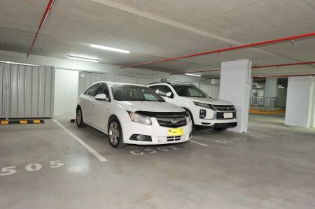 “Brand-New Top-Floor Luxury Penthouse a Rare 2 Bed | 2 Bath | 2 Car space. 12-MONTH FREE electricity, gas & internet” - Photo 5