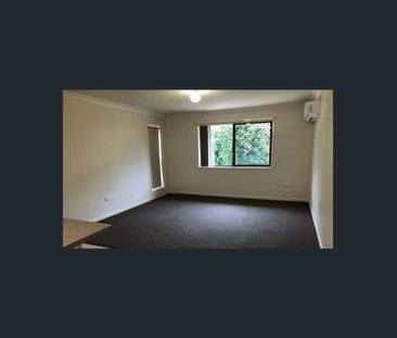 Charming 2 Bedroom home - Photo 1