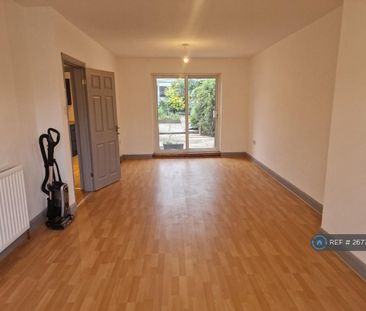 3 bedroom terraced house to rent - Photo 2