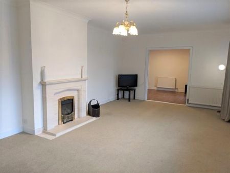 3 bedroom bungalow to rent - Photo 2