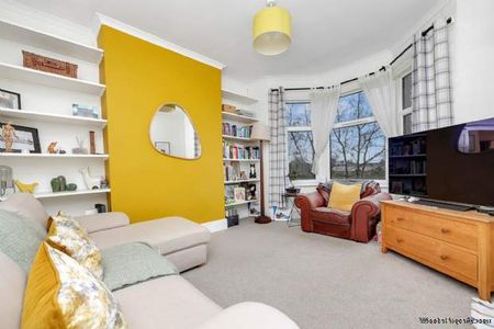 2 bedroom property to rent in London - Photo 2