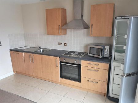 1 bedroom flat to rent - Photo 4