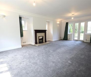 4 bedroom detached house to rent - Photo 3