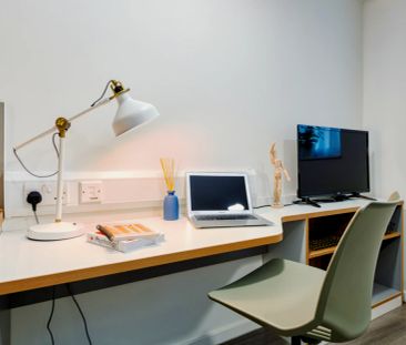 Platinum Studio - Photo 2