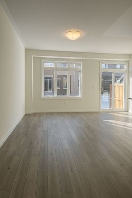 For Lease - 474 Provident Way Unit# 25, Hamilton, Ontario - Photo 1