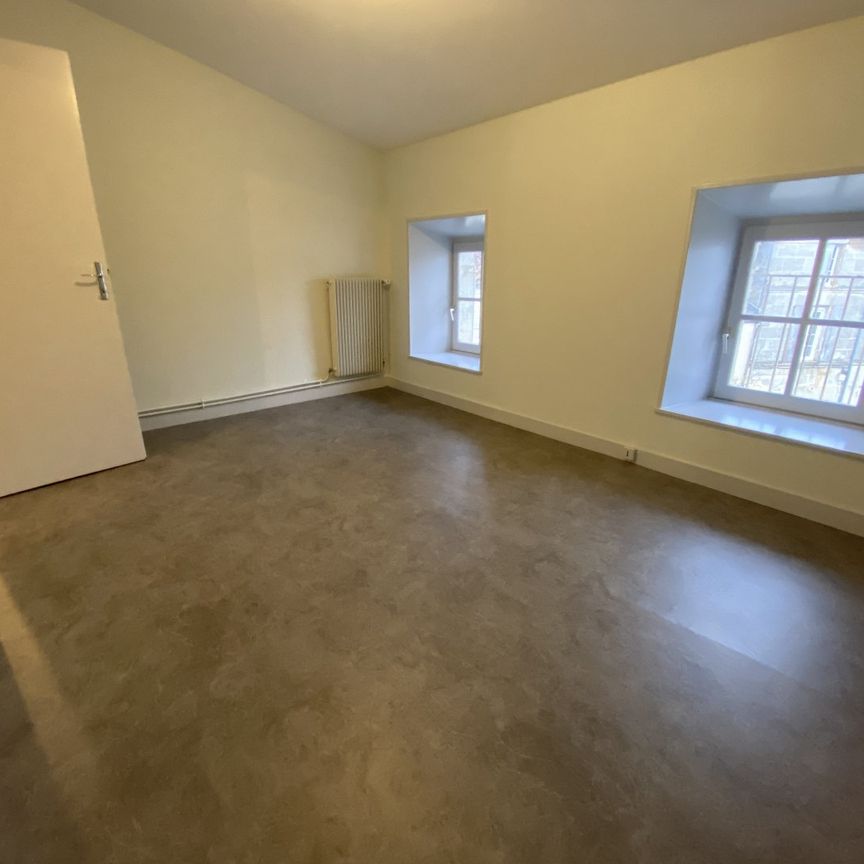 Location Appartement 3 pièces 47m² JARNAC 16200 - Photo 1