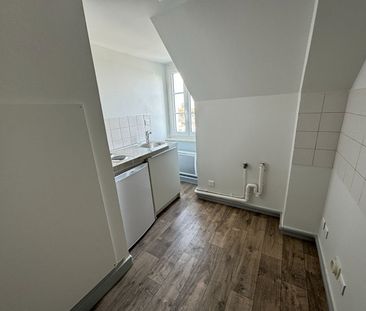 Location Appartement 1 pièce 25m² - Photo 3