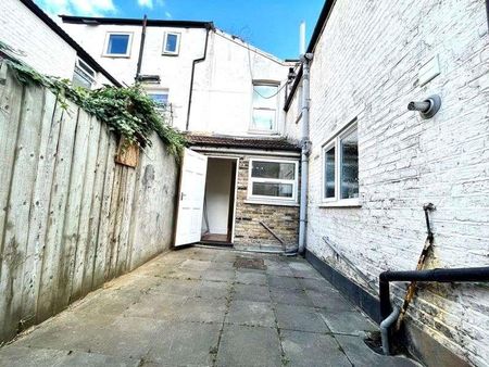 Vicarage Road, Leyton, E10 - Photo 2