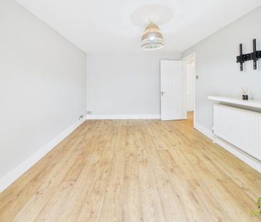 1 bedroom ground floor flat to rent - Photo 2