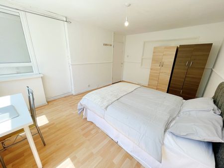 Room in a Shared Flat, Hanbury Street, E1 - Photo 3