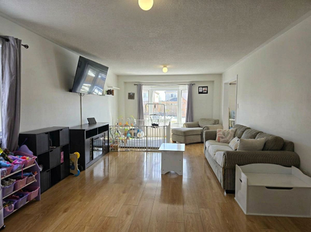 For Lease - 395 Krotz Street, North Perth, Ontario - Photo 4