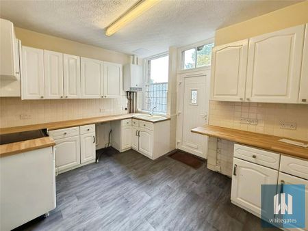3 bedroom apartment to rent - Photo 3