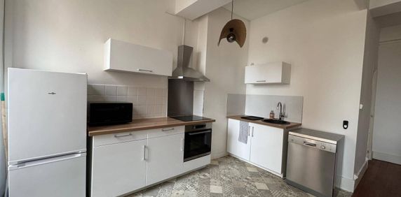 Appartement 2 pièces - 71000 Mâcon - Photo 2