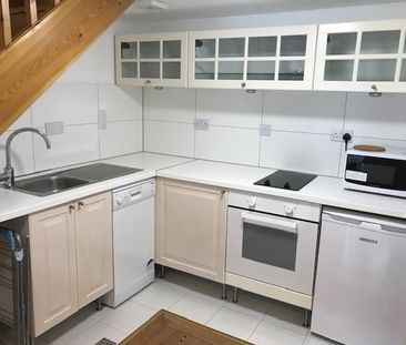 Studio Flat, North London, N22 - Photo 2