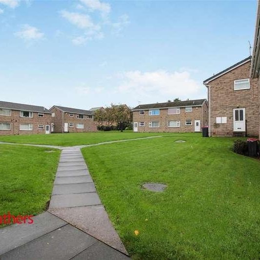 Moorgate Chase, Rotherham, S60 - Photo 2