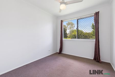 6 Joanne Street, Caboolture QLD 4510 - House For Rent | Domain - Photo 4