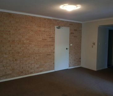 4/12 Denison Street - Photo 3