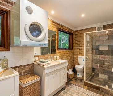 Refreshed 1 Bedroom In Tranquil Nature Setting - Photo 4