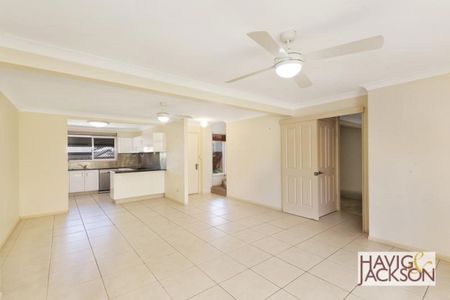 2 / 34 Stoneleigh Street, Albion QLD 4010 - Photo 2