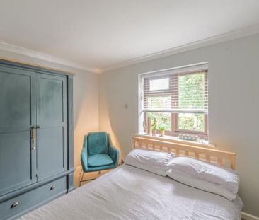 2 bedroom House To Let - Photo 4