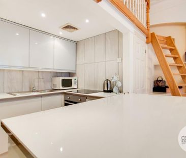 Studio to rent - Photo 6