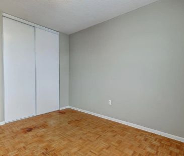 15 & 37 Eastbourne Dr. — 1 Bedroom - Photo 4