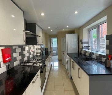 Blenheim Road - Photo 5