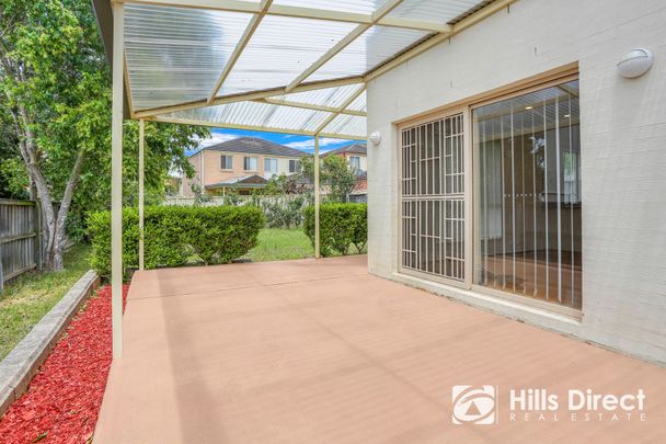Lovely Townhouse with access to sparkling inground pool. - Photo 1